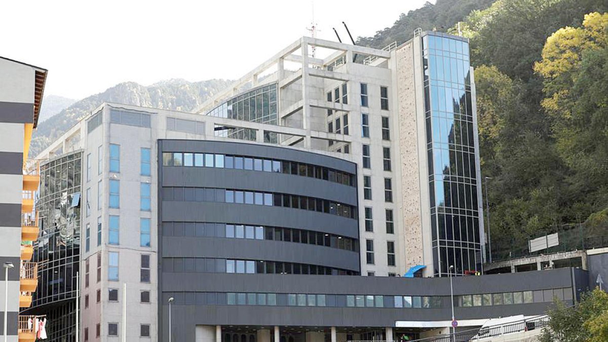 L'edifici de la Policia.