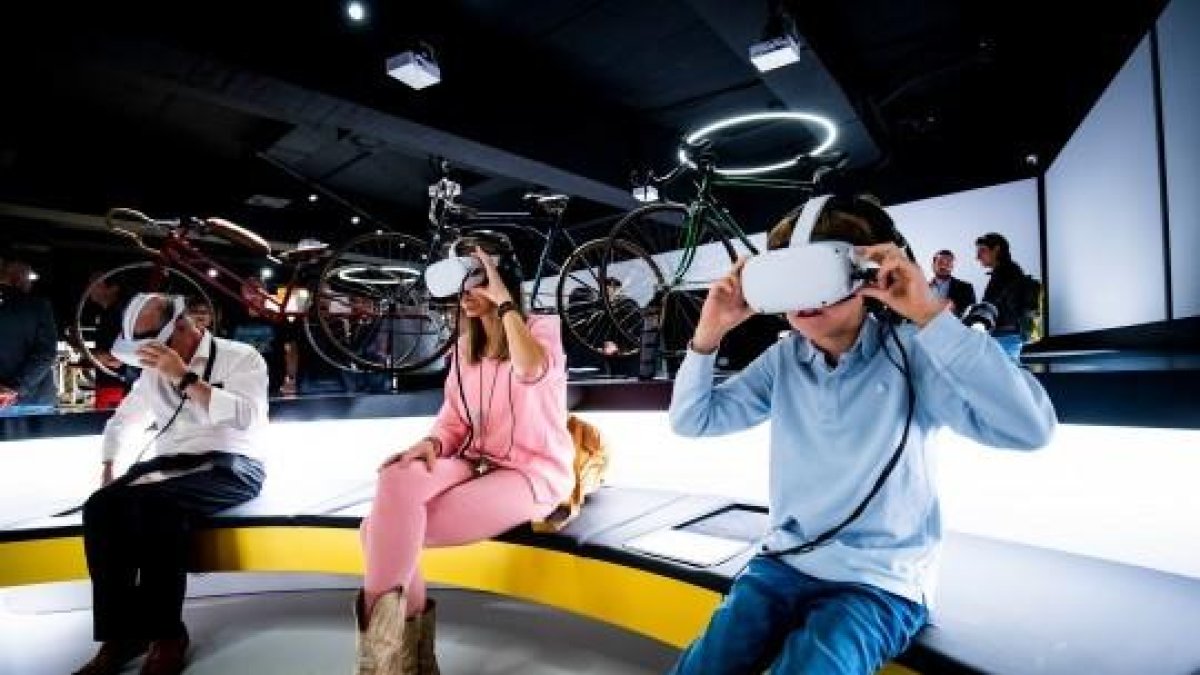 Itineraris guiats: Visita del Bici Lab i Art al carrer en bicicleta