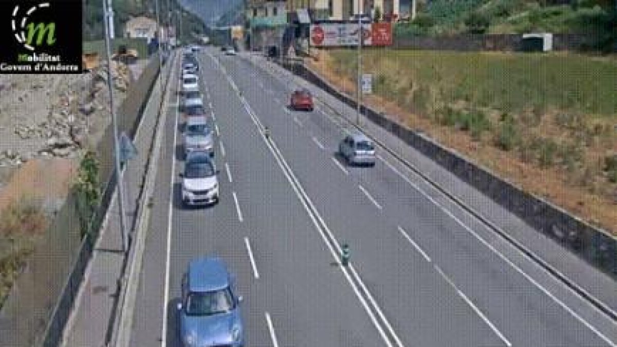 Cues de sortida cap a Espanya