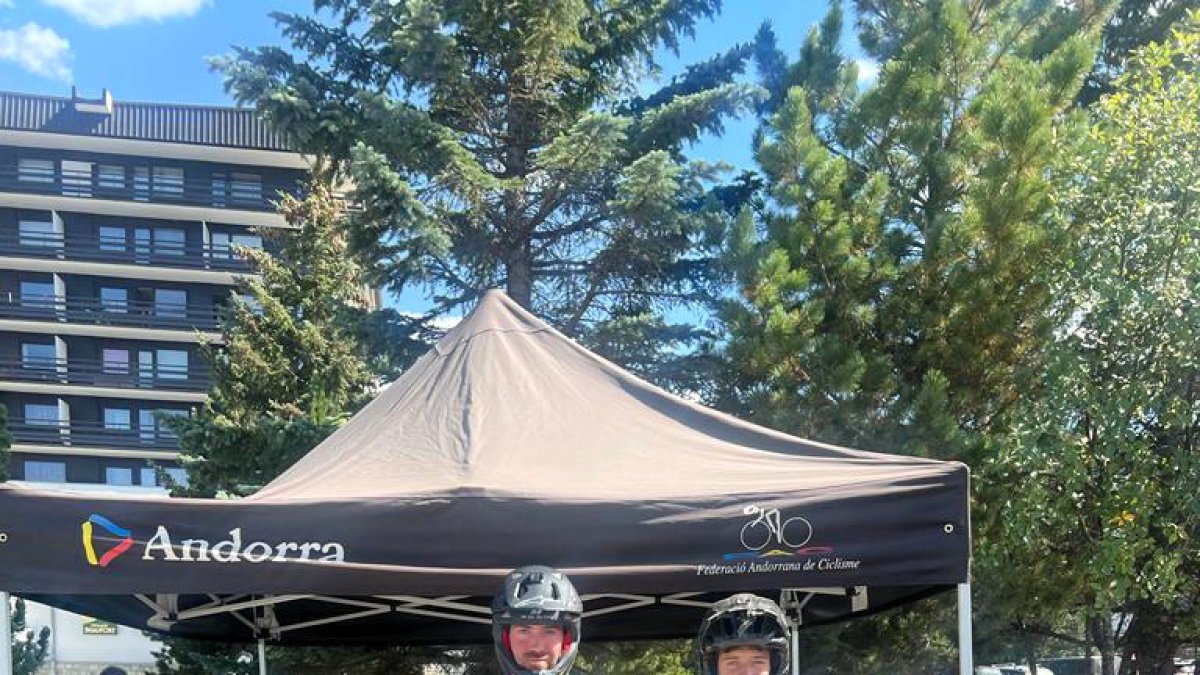 Iscla i Graslaub a França.