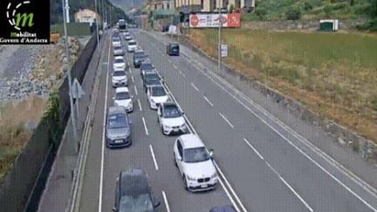 Cues aquesta tarda a la General 1, de sortida cap a Espanya