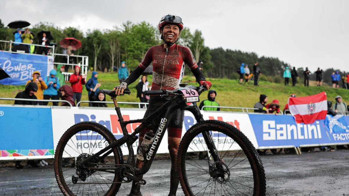 Mona Mitterwallner dona la sorpresa a Pal