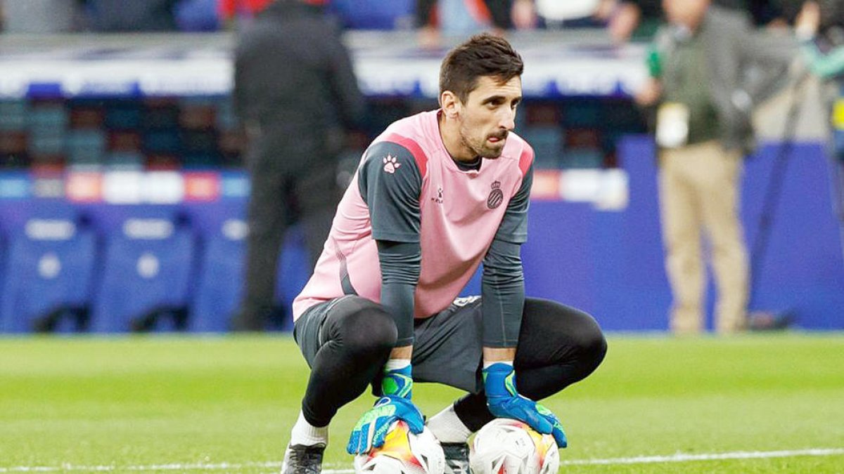 El nou porter de l'FC Andorra, Oier Olazabal, en una imatge durant l'etapa recent a l'Espanyol.