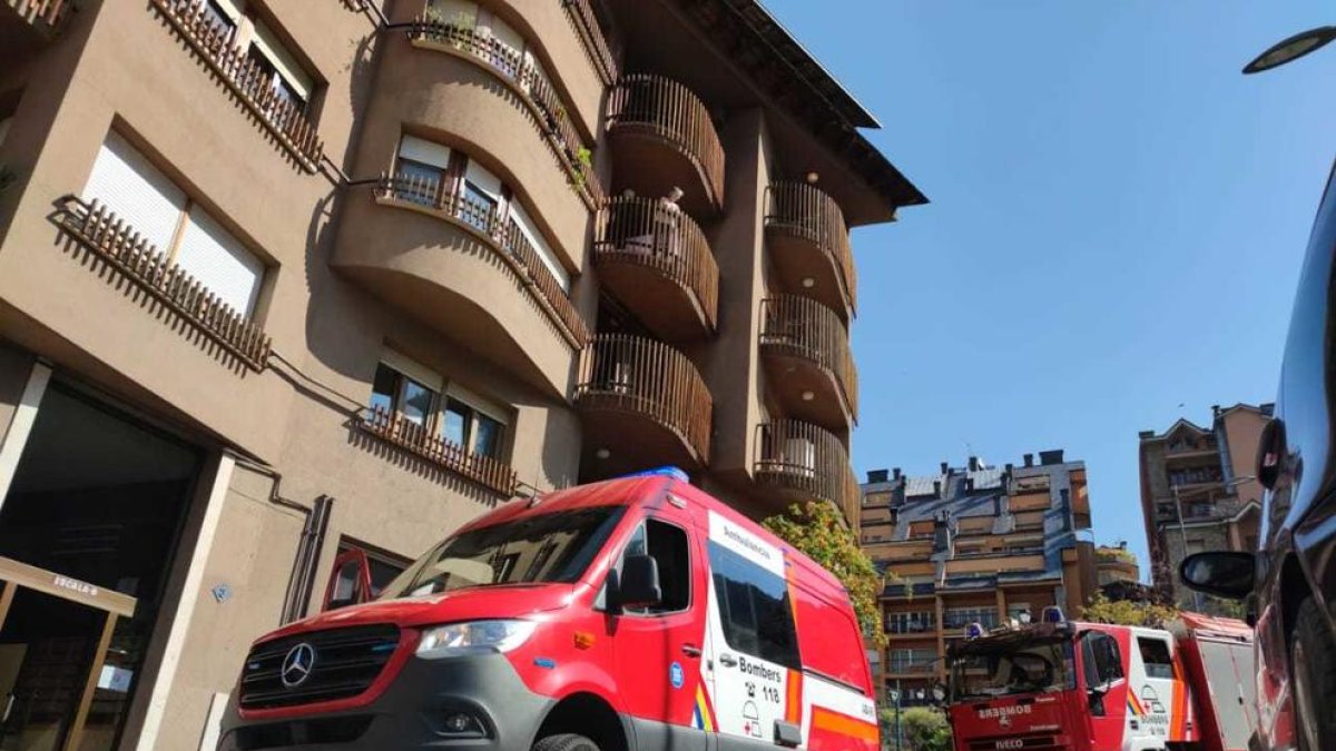 Incendi a un pis d'Encamp