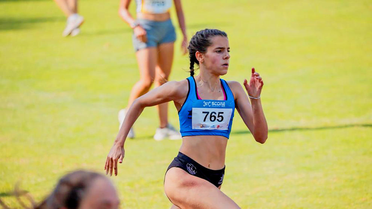 Alba Viñals atleta de la FAA