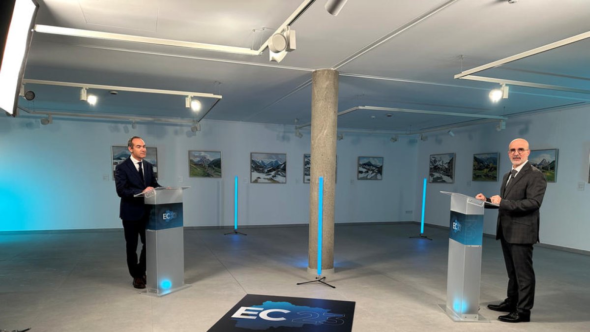 Alcobé a l'entrevista a la televisió pública.