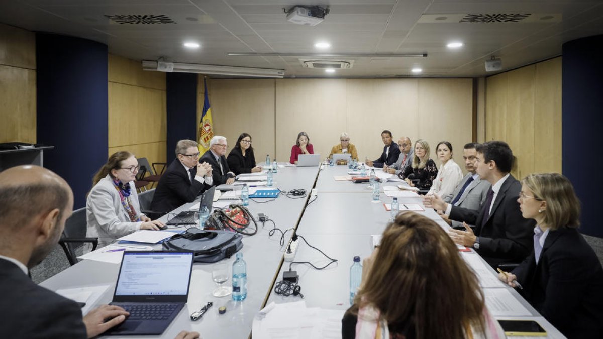 Trobada tècnica de la delegació de Comissió europea contra el racisme i la intolerància