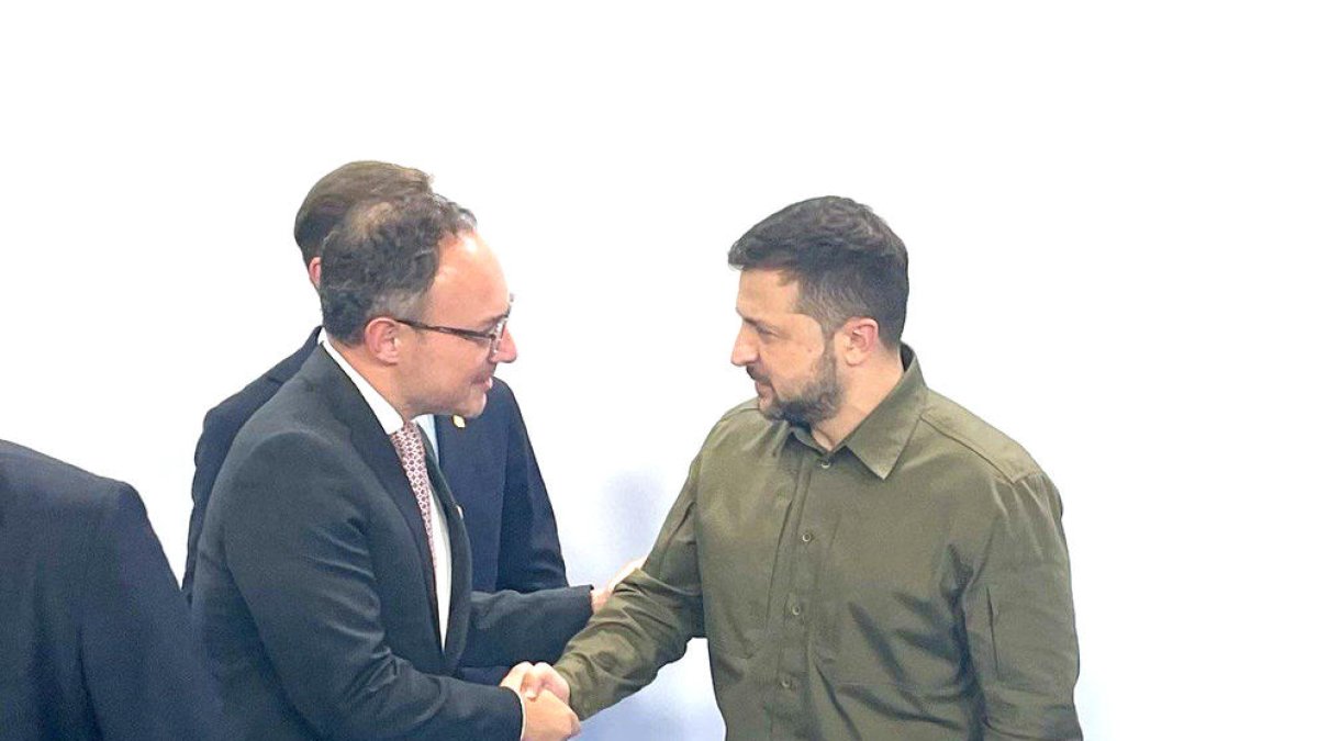 Espot mostra el seu suport a Zelenski