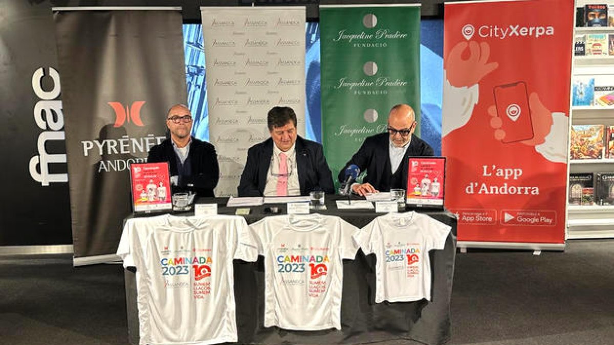 Presentació de la caminada contra el càncer.