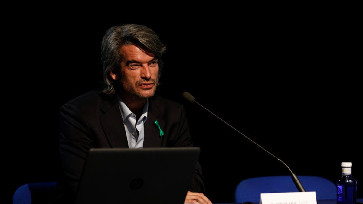 El cap de Salut Mental del SAAS, Carlos Mur, en un acte