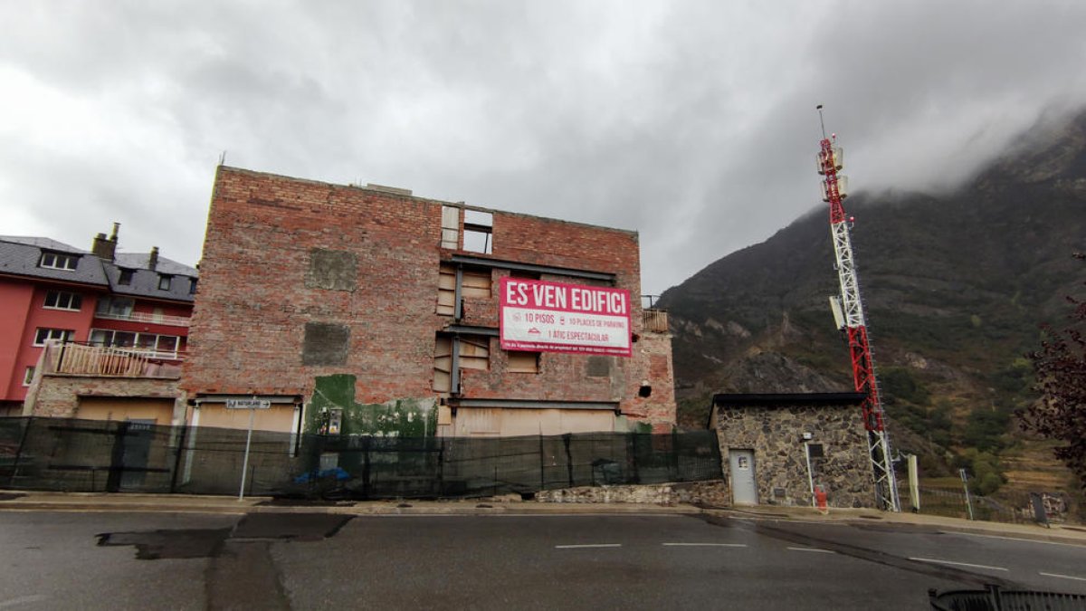 L'antic hotel Bonavista de Sant Julià havia estat llogat pel Govern per 30 anys