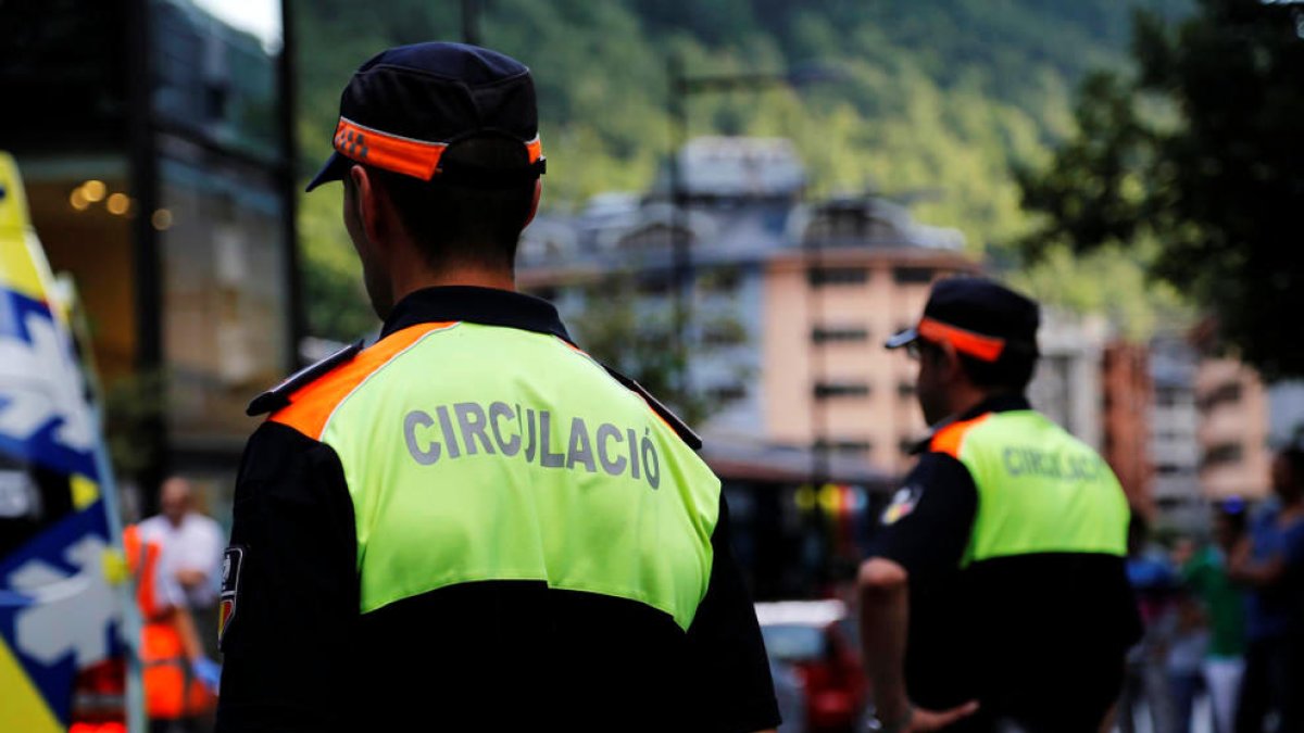 Convocatòria de tres places d'agent de circulació a Andorra la Vella