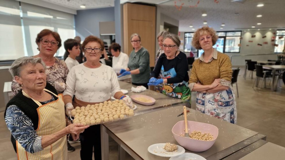 Taller de panellets a la Massana
