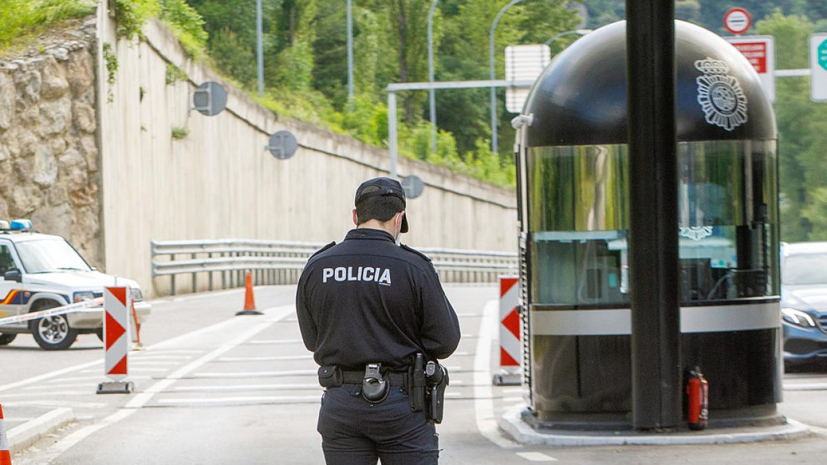 La detenció es va produir a la duana del riu Runer.