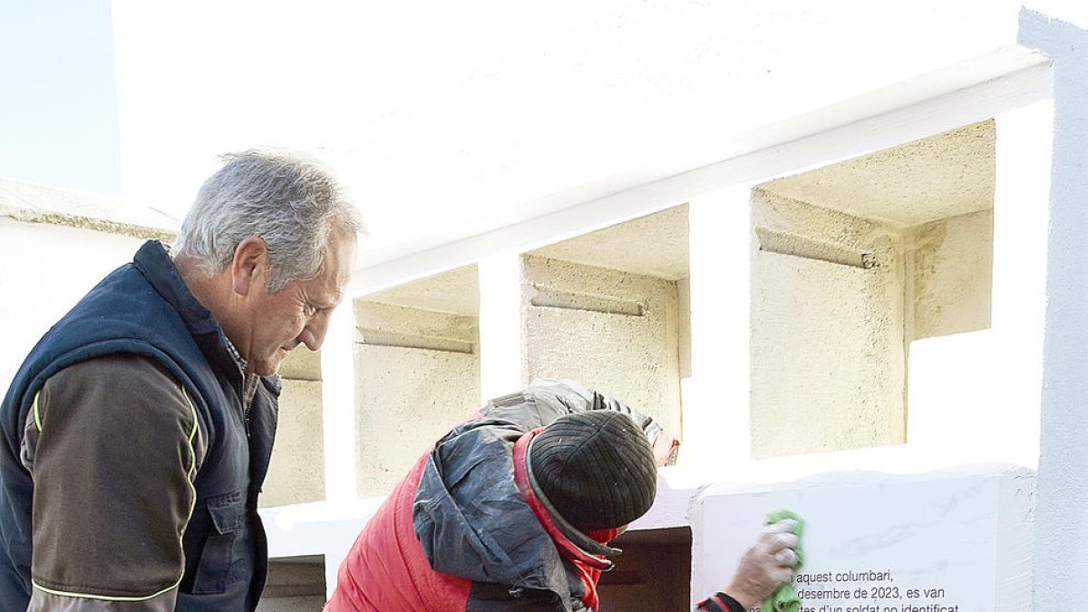 Enterrament de les restes.