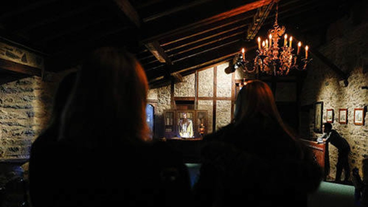 Holograma a la casa-museu d'Areny-Plandolit.