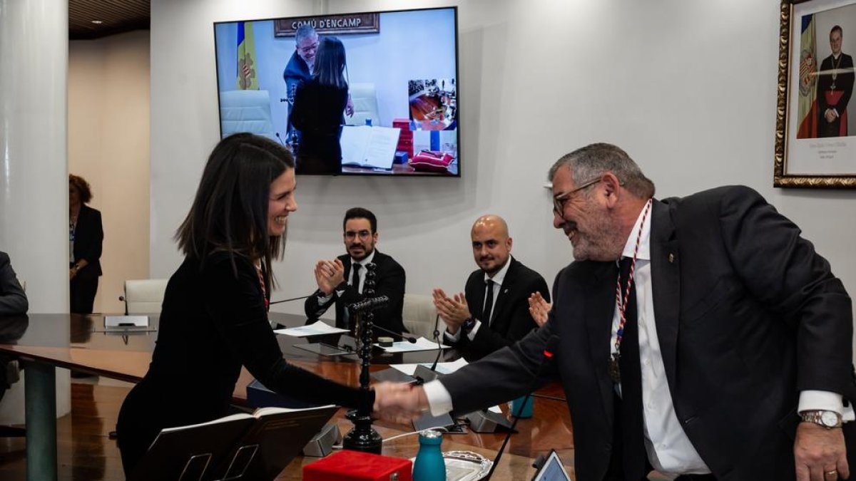 Mas després de jurar el càrrec com a cònsol major