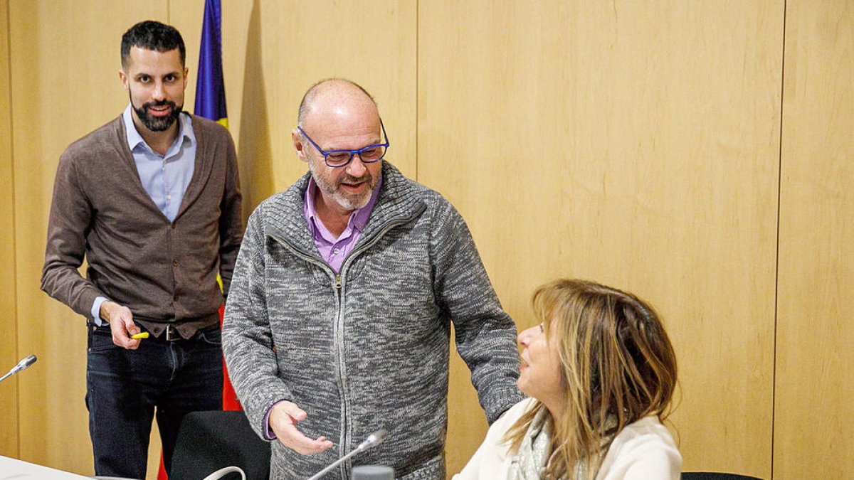 El director de la CEA amb Ubach i Marsol.