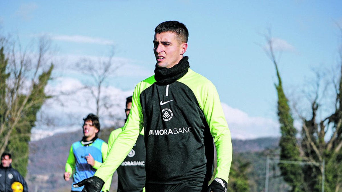 Jon Karrikaburu ja va treballar ahir a la Vall d'en Bas amb els nous companys.