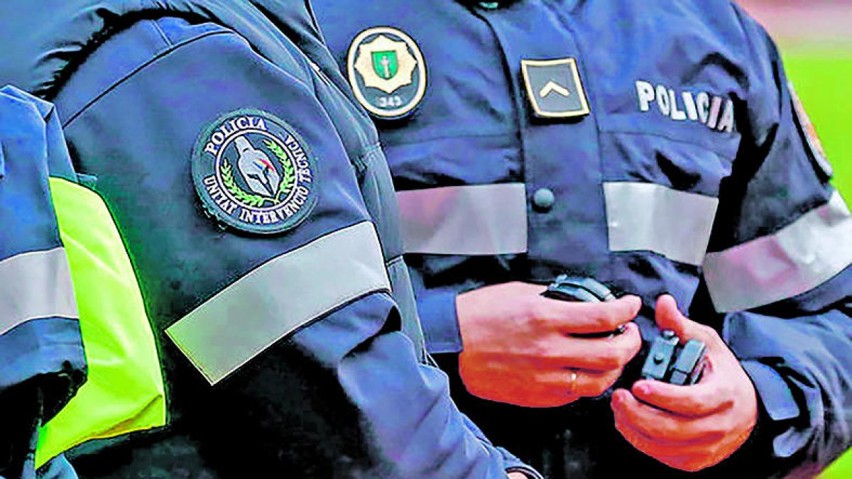 Agents de policia.
