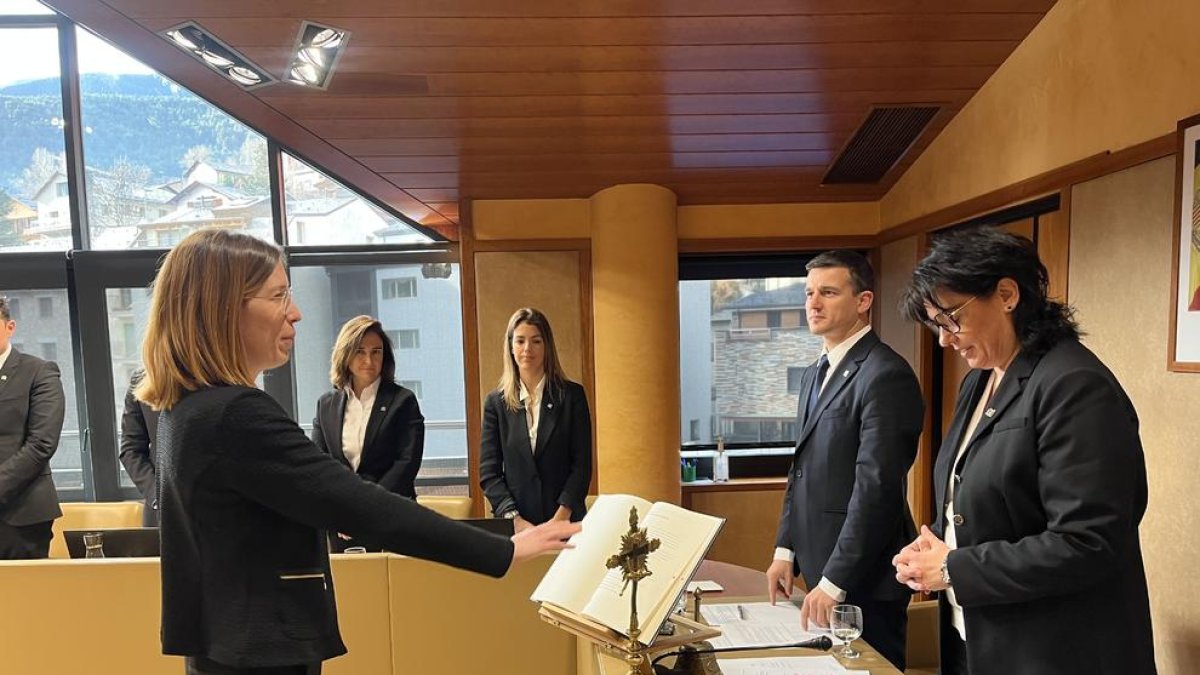Jurament de Laura Camps Solà com a nova secretària general de la Massana