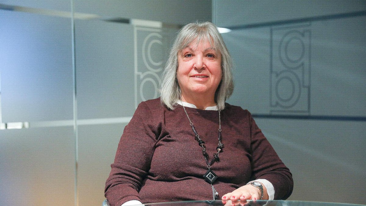 Loli Correa, Treballadora de la neteja