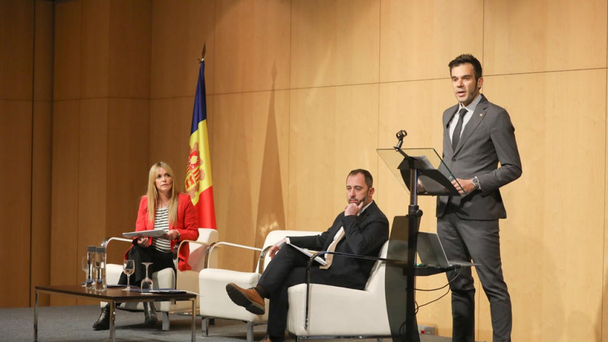 La reunió, ahir.