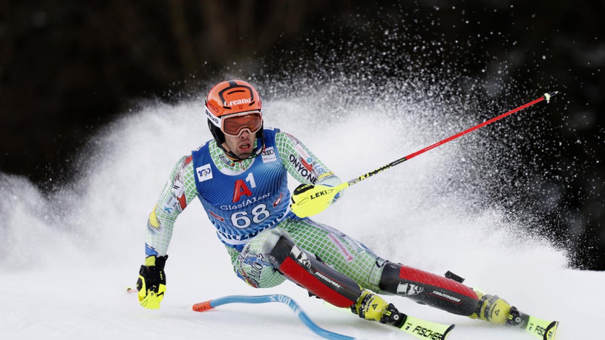 Esteve fent l'elsàlom