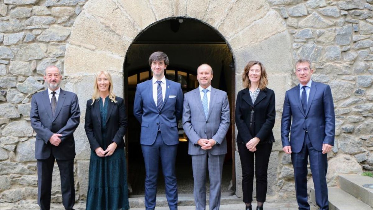 Els nous membres del Consell Superior de la Justícia i els síndics