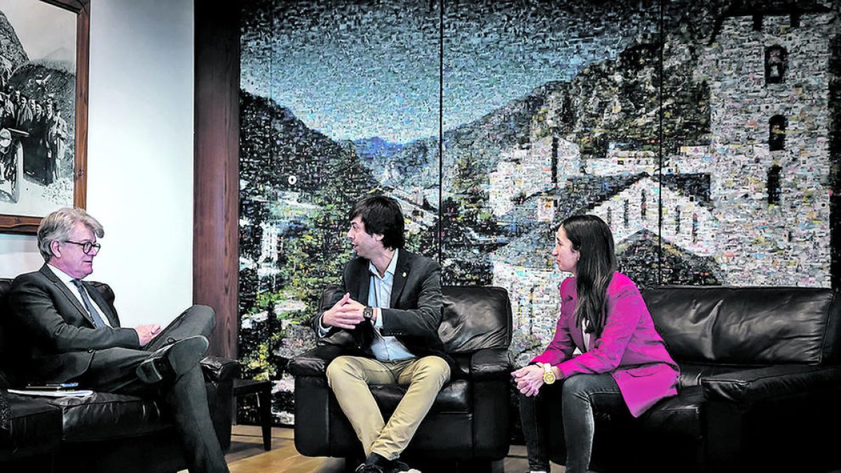 Reunió dels cònsols amb l'ambaixador francès