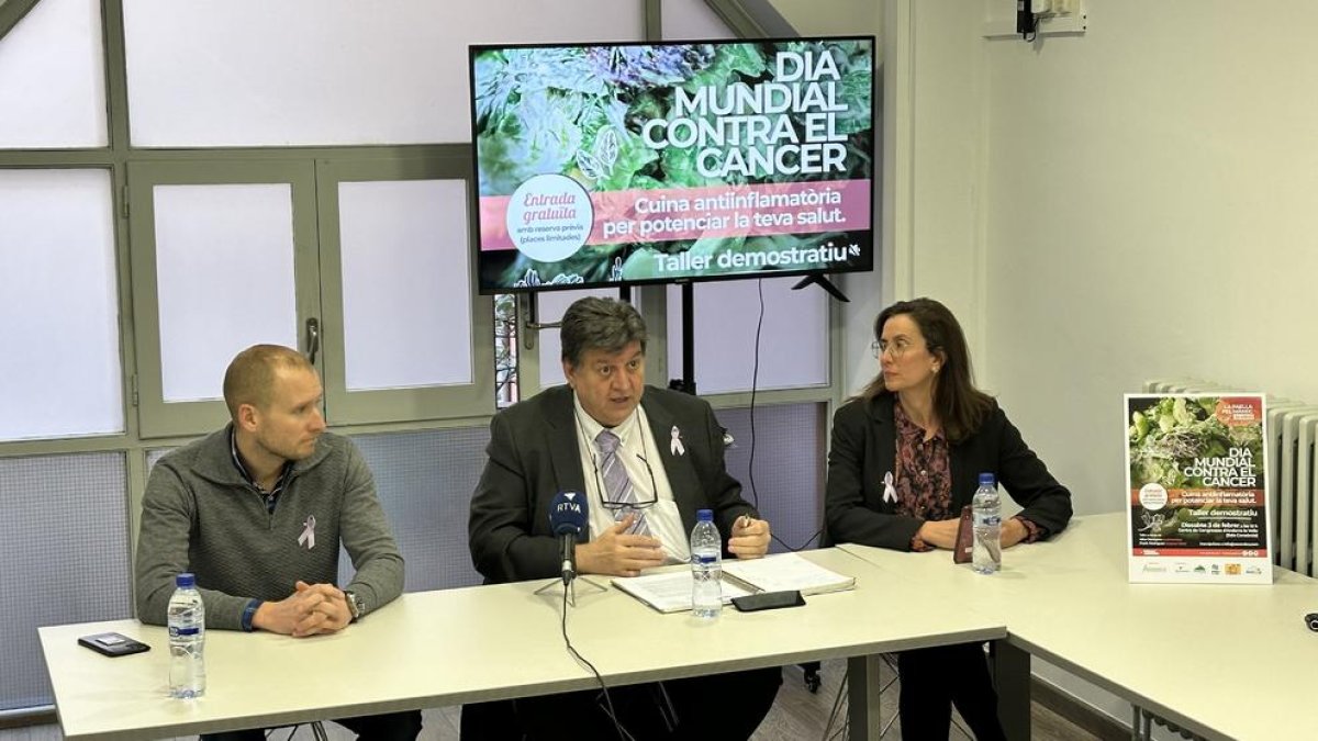 Presentació de la cinquena edició de 'La Paella pel Mànec'