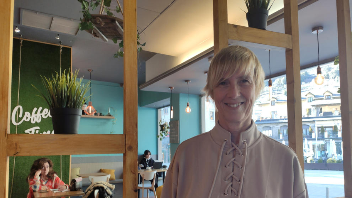 L'escriptora a La Trenca.