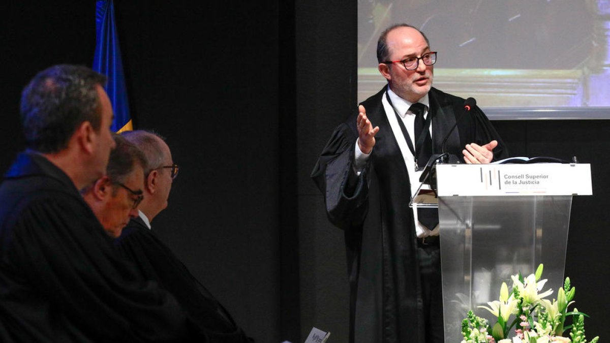 Alfons Alberca quan era fiscal general.