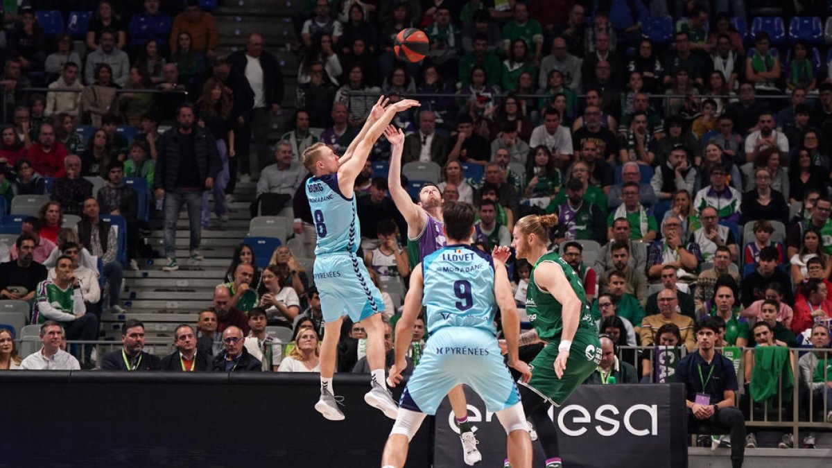 Derrota del MoraBanc contra el Màlaga