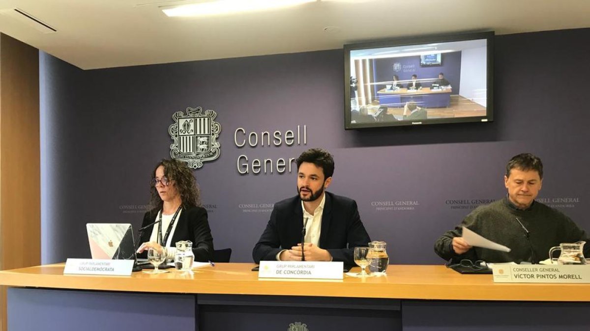 Salazar, Escalé i Pintos han comparegut conjutament