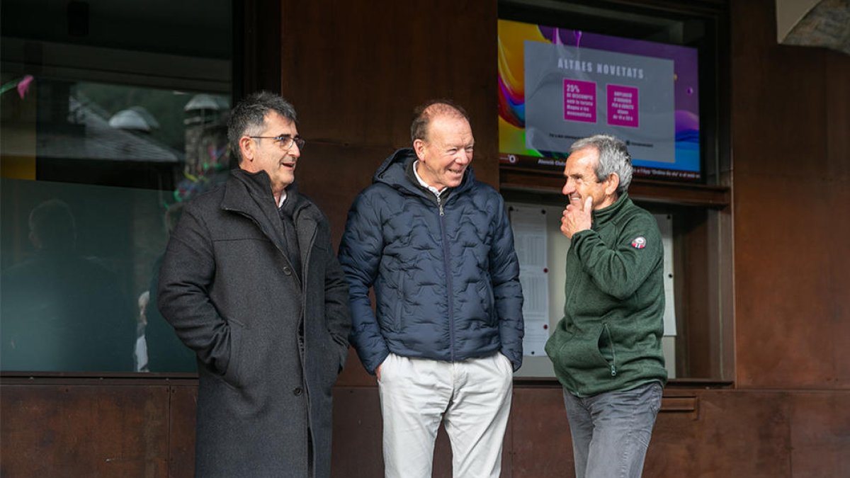 propietaris de terrenys reunió amb cònsolordino