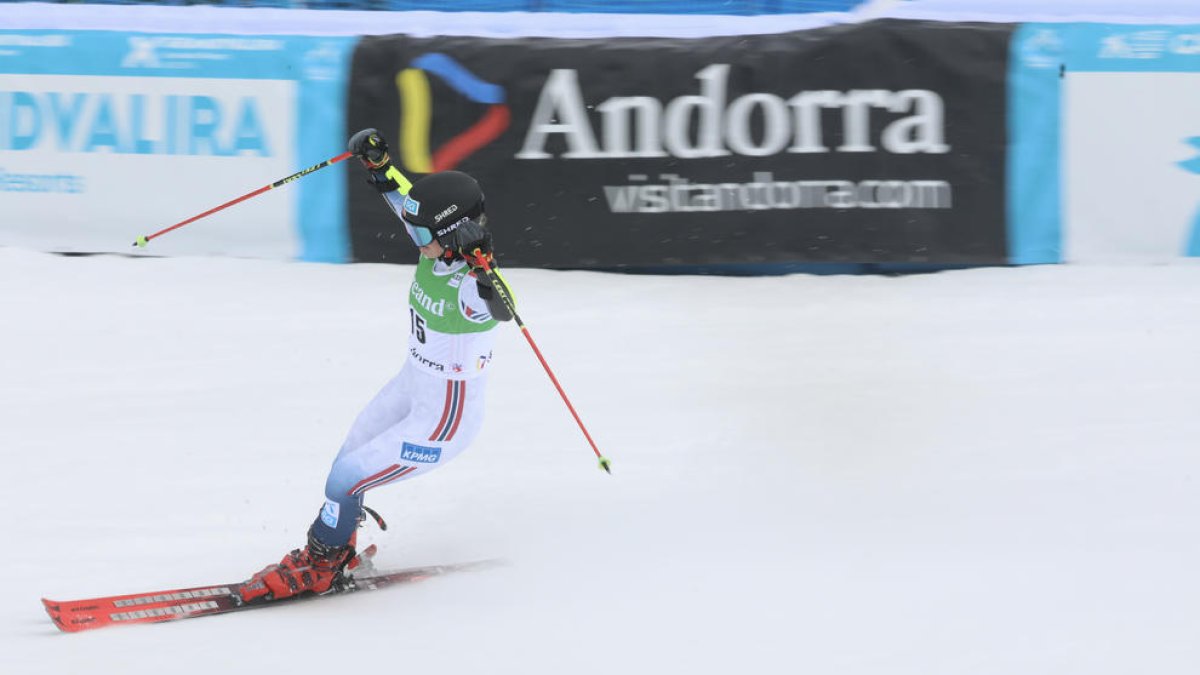 La noruega Mina Fürst Holtmann, després de travessar la línia de meta a l'Avet.