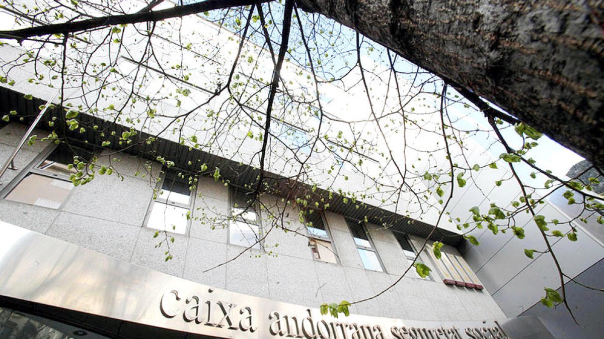 Façana de la Caixa Andorrana de Seguretat Social.