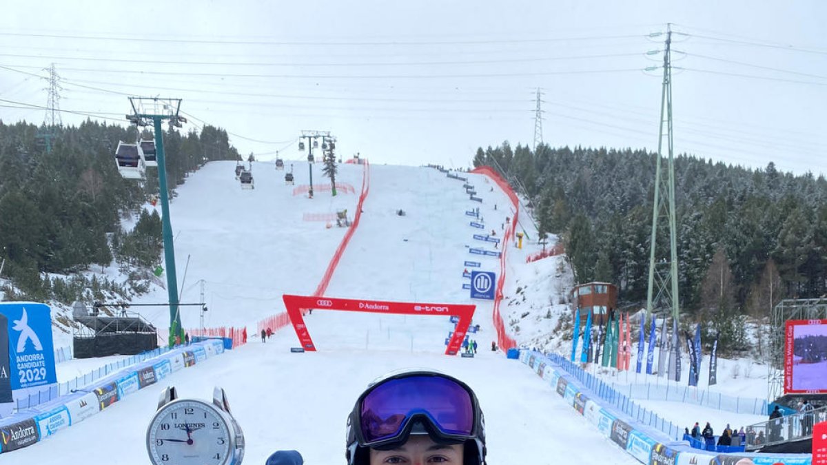 Pirmin Estruga, Esquiador de la FAE