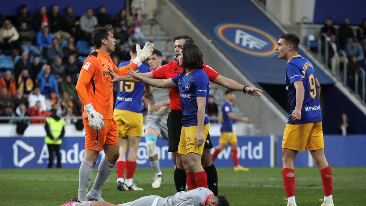 El punt contra el Vila-real B no va ser del tot dolent.