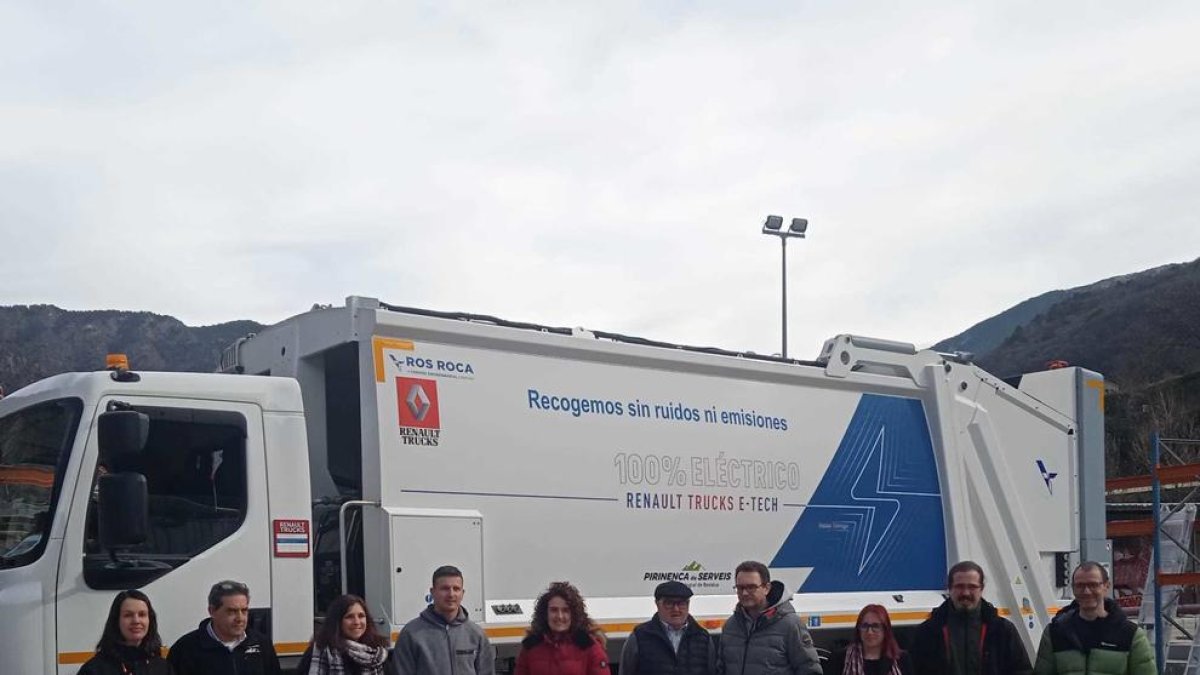 Primer vehicle elèctric de recollida de residus