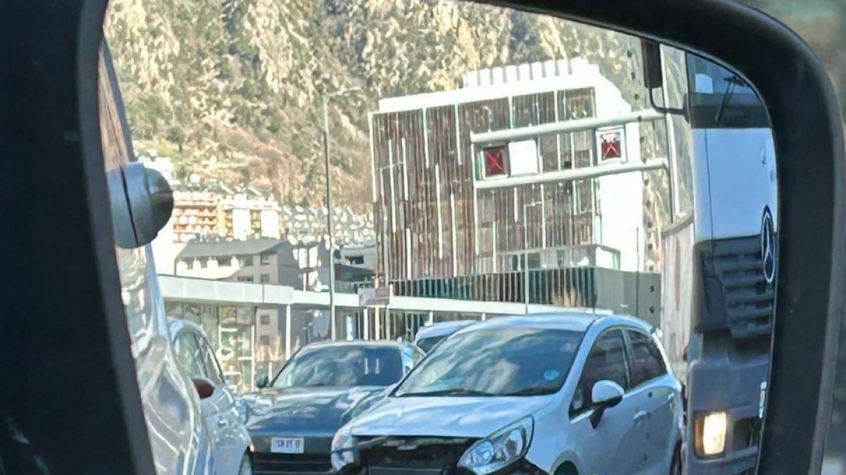 Danys materials després del xoc dels dos vehicles