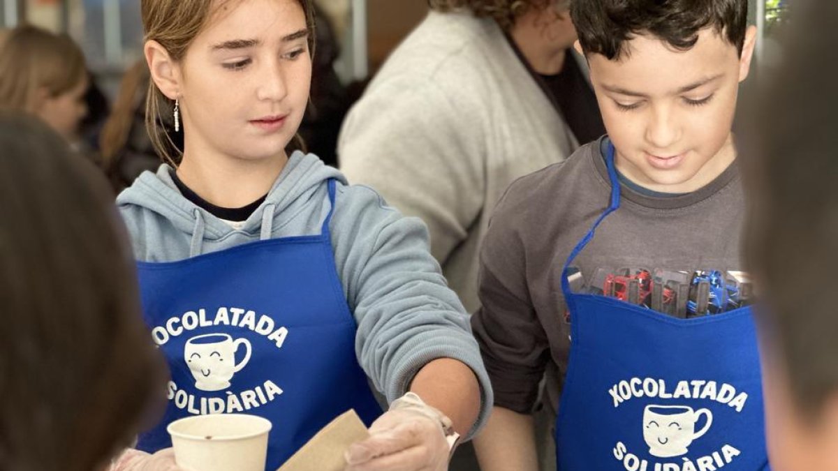 Xocolatada solidària pel càncer infantil