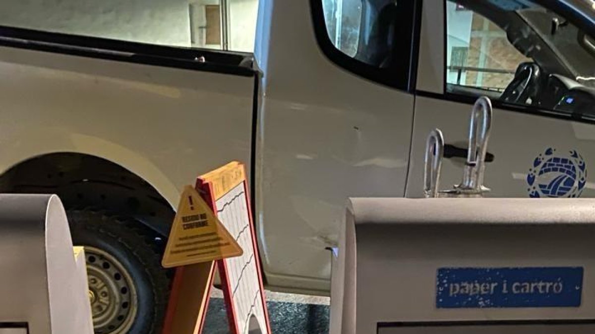 Objectes dipositats incorrectament, fora de l'horari establert o sense previ avís