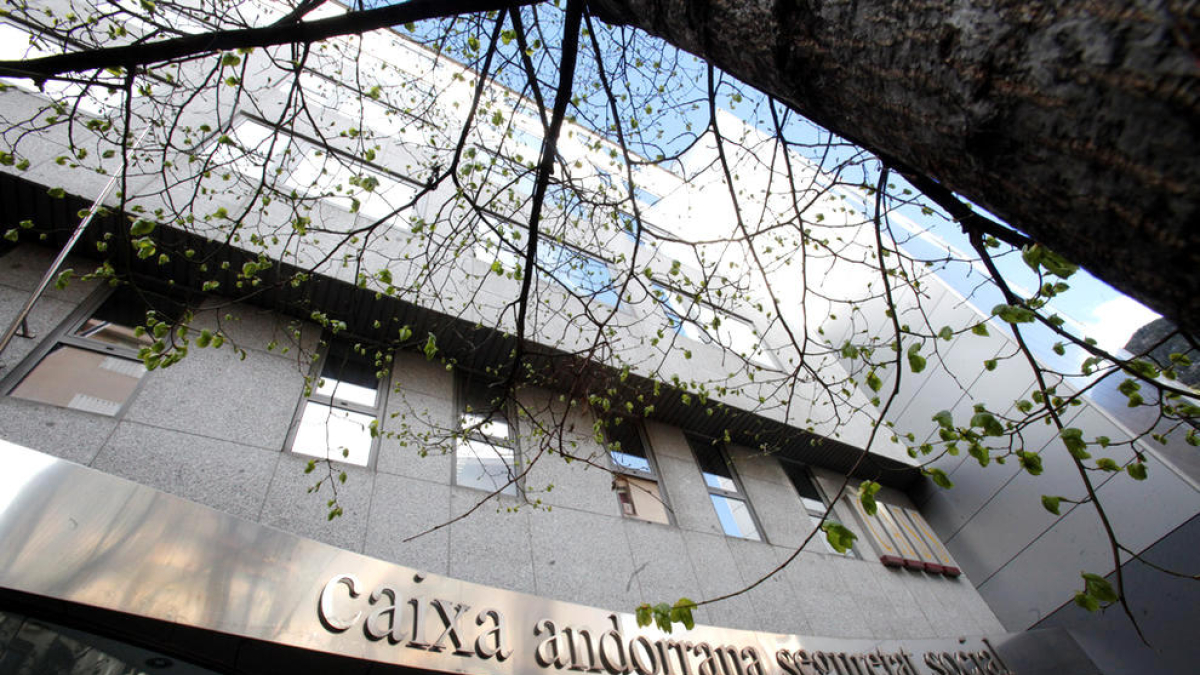 Façana de la CASS.