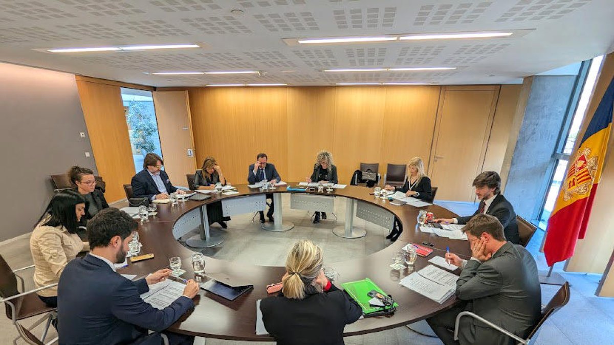 Els presidents dels grups parlamentaris reunits.