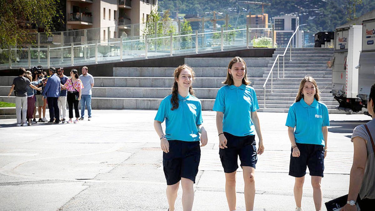 Tres eventuals de Turisme.