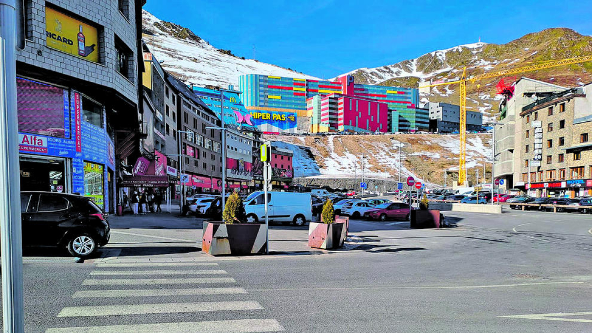 Els carrers del Pas de la Casa buits