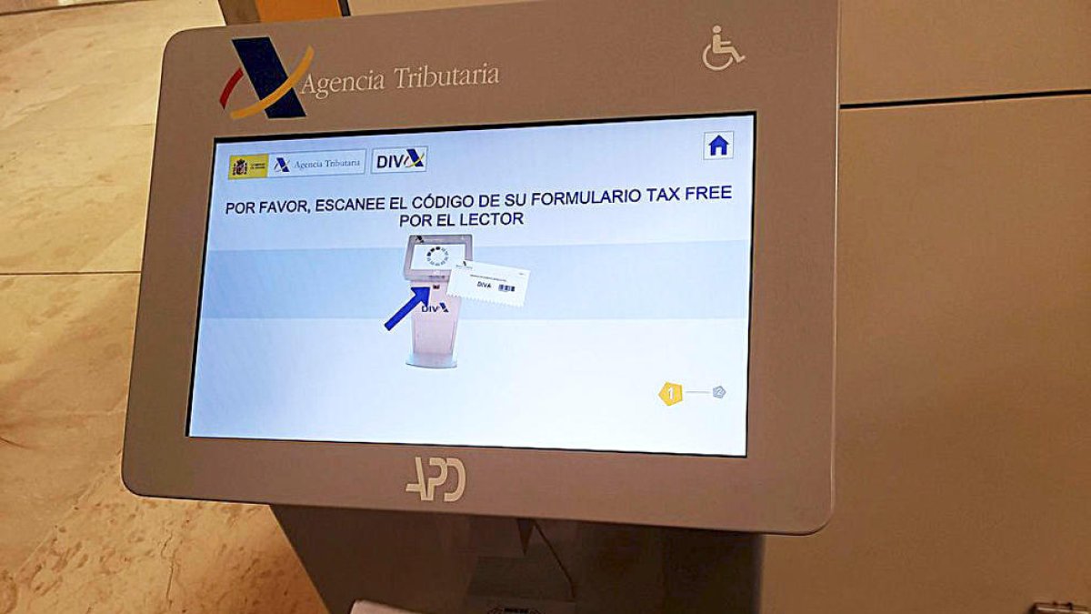 La màquina de validació del 'tax free' a la duana.