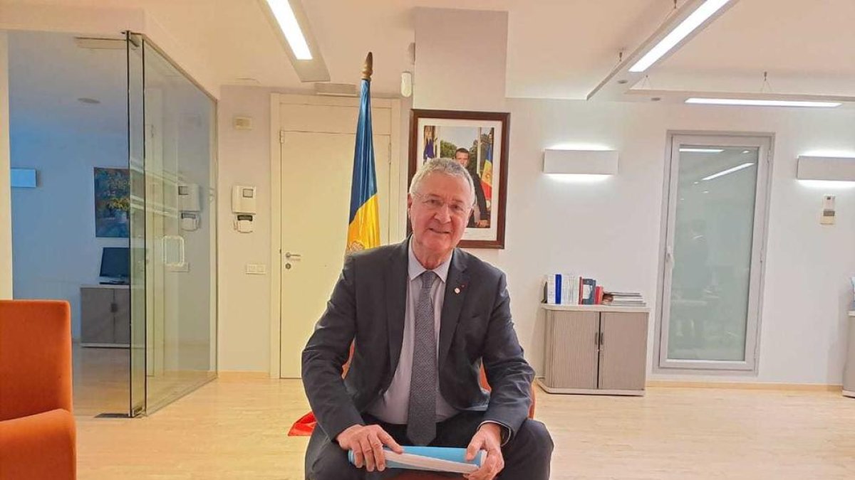 El representant del copríncep francès, Patrick Strozda